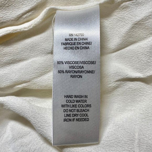 VERTIGO Long Sleeve Solid Front Tie Neck Blouse - Picture 5 of 5